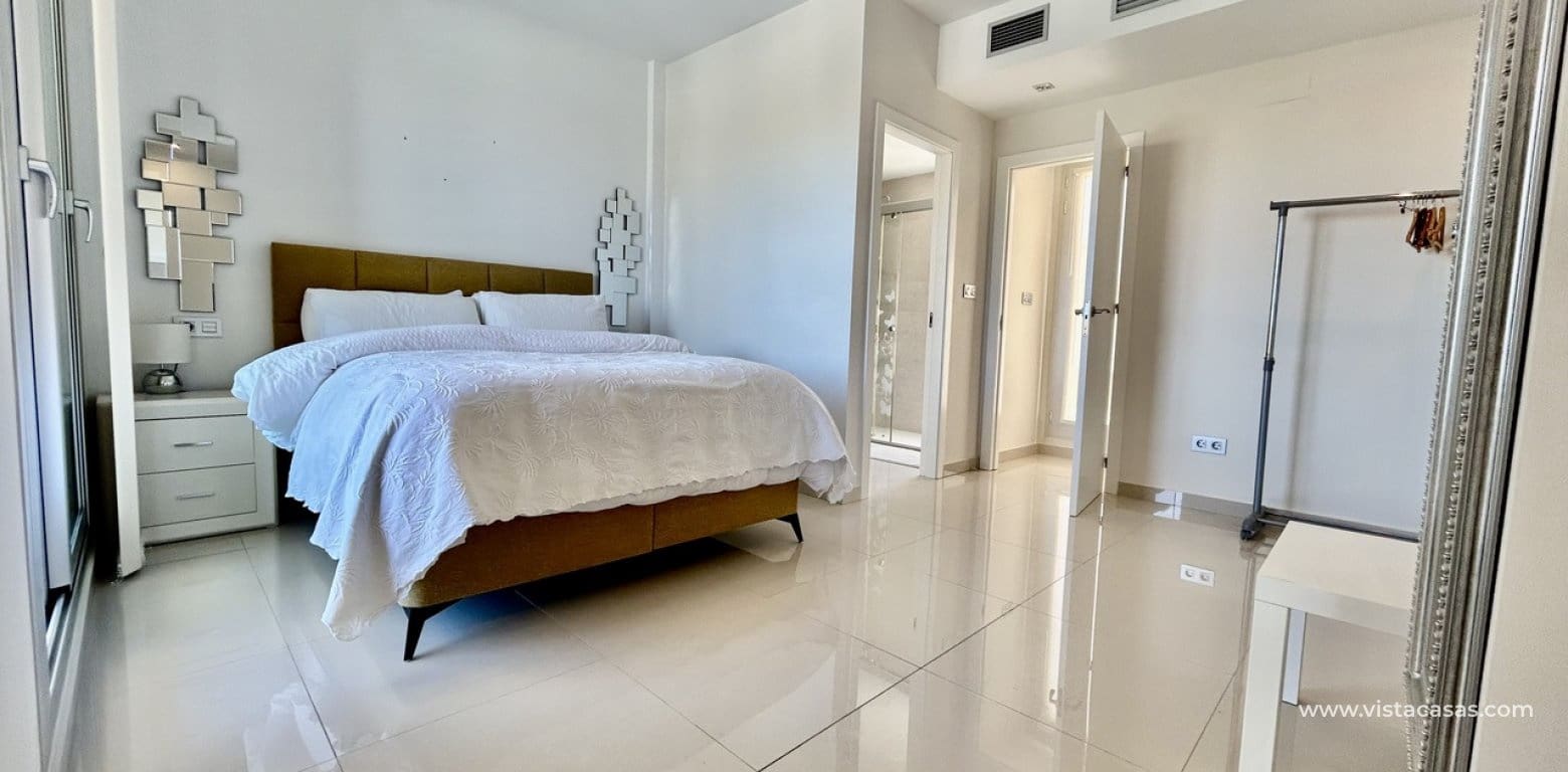 3 quarto Moradia para venda em Villamartin - 550 000 € (Ref: 9691441)