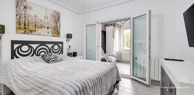 Casa de 3 habitaciones en Parque Acuático - Sector 25, Torrevieja en venta - 249.900 € (Ref: 9691442)