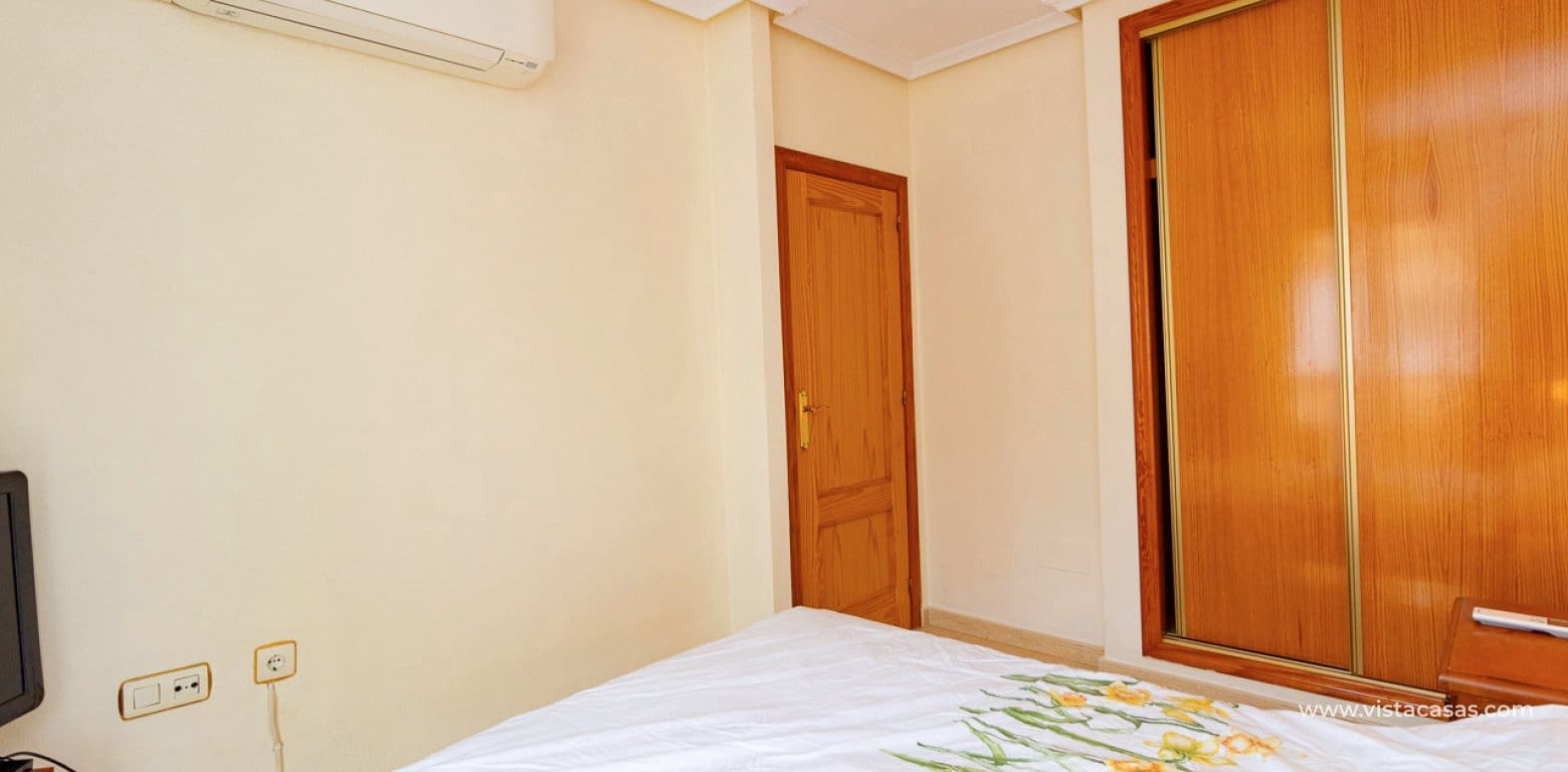 3 soveværelse Byhus til salg i Playa Flamenca - € 189.000 (Ref: 9696636)