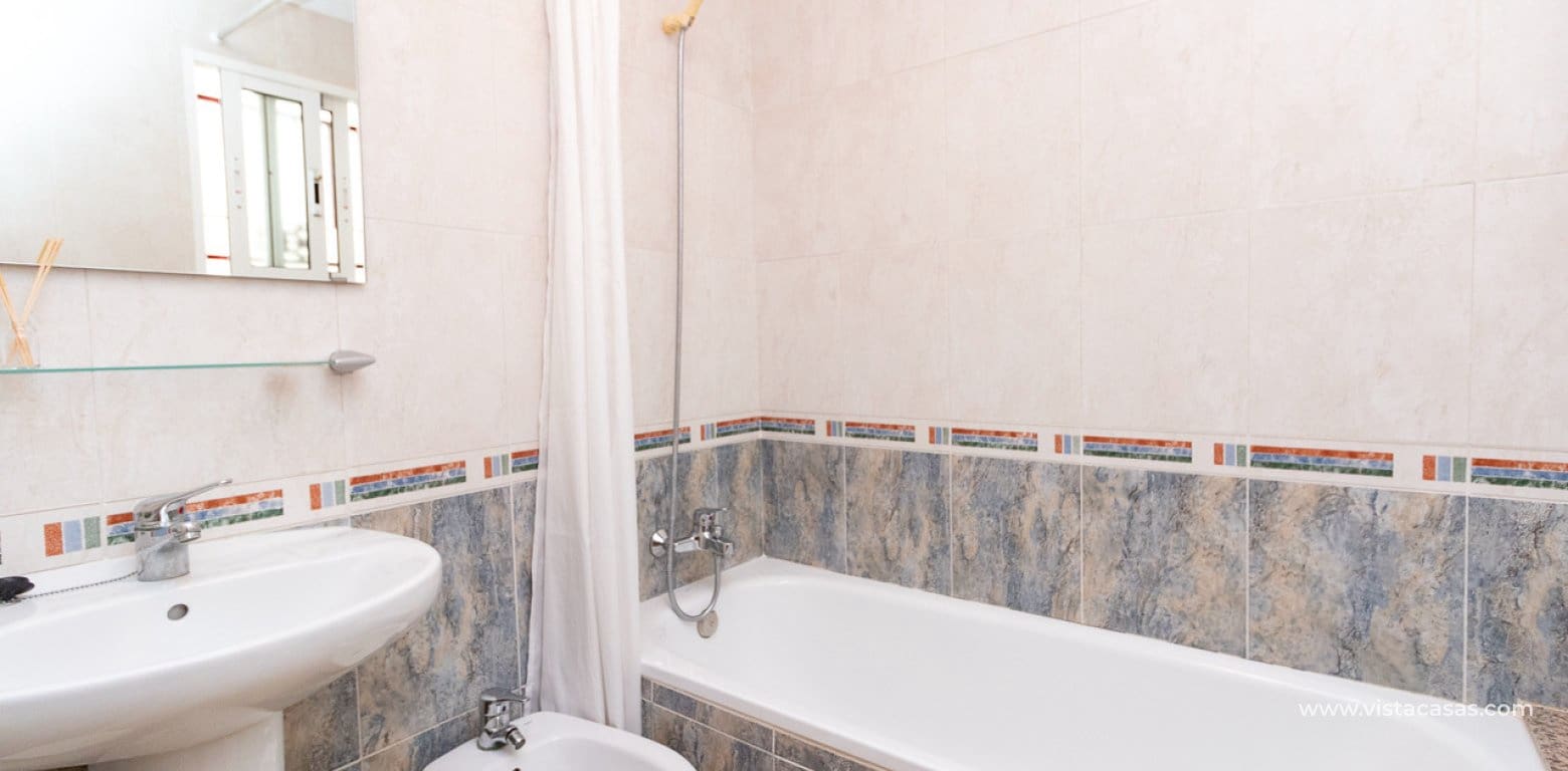 3 soveværelse Byhus til salg i Playa Flamenca - € 189.000 (Ref: 9696636)