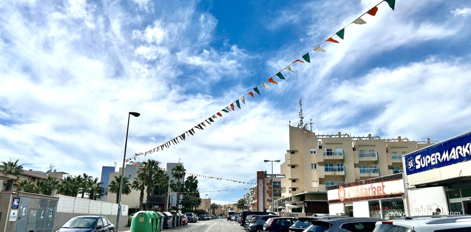 2 bedroom Apartment for sale in Cabo Roig - € 174,995 (Ref: 9699258)