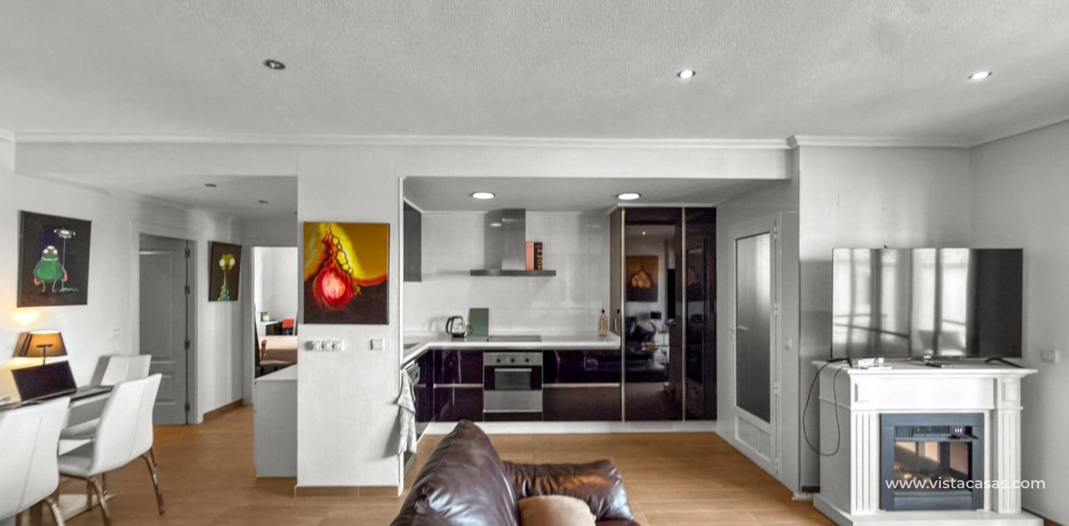 2 bedroom Apartment for sale in Villamartin - € 195,000 (Ref: 9703271)