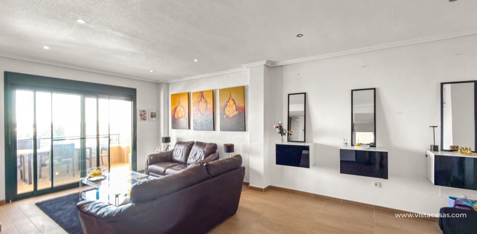 2 bedroom Apartment for sale in Villamartin - € 195,000 (Ref: 9703271)