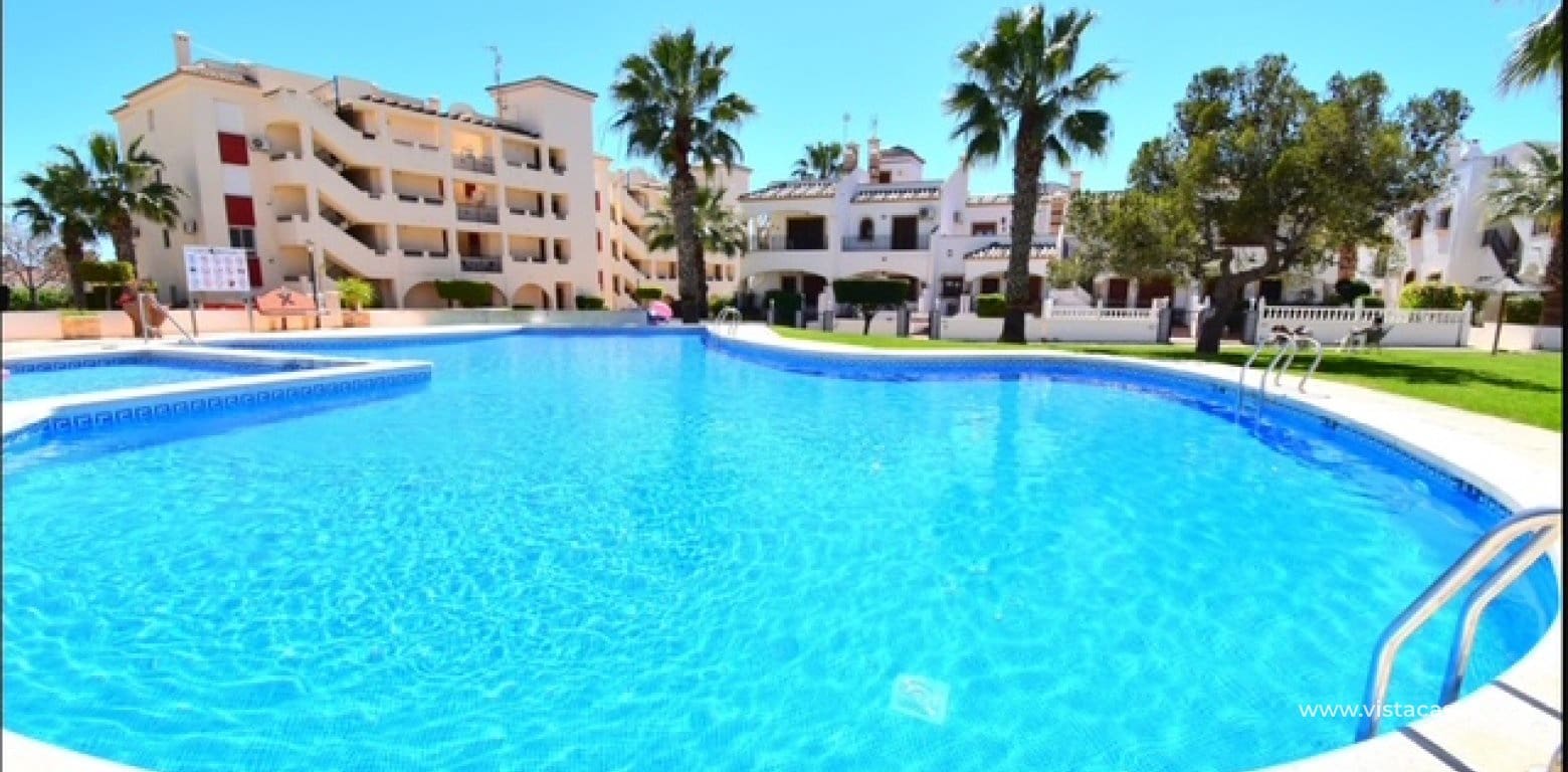 Apartamento de 2 habitaciones en Playa Flamenca en venta - 178.500 € (Ref: 9703274)