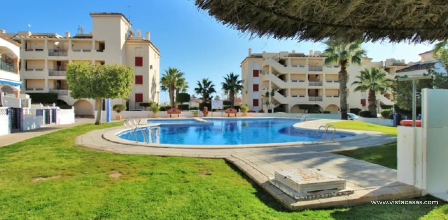 Apartamento de 2 habitaciones en Playa Flamenca en venta - 178.500 € (Ref: 9703274)