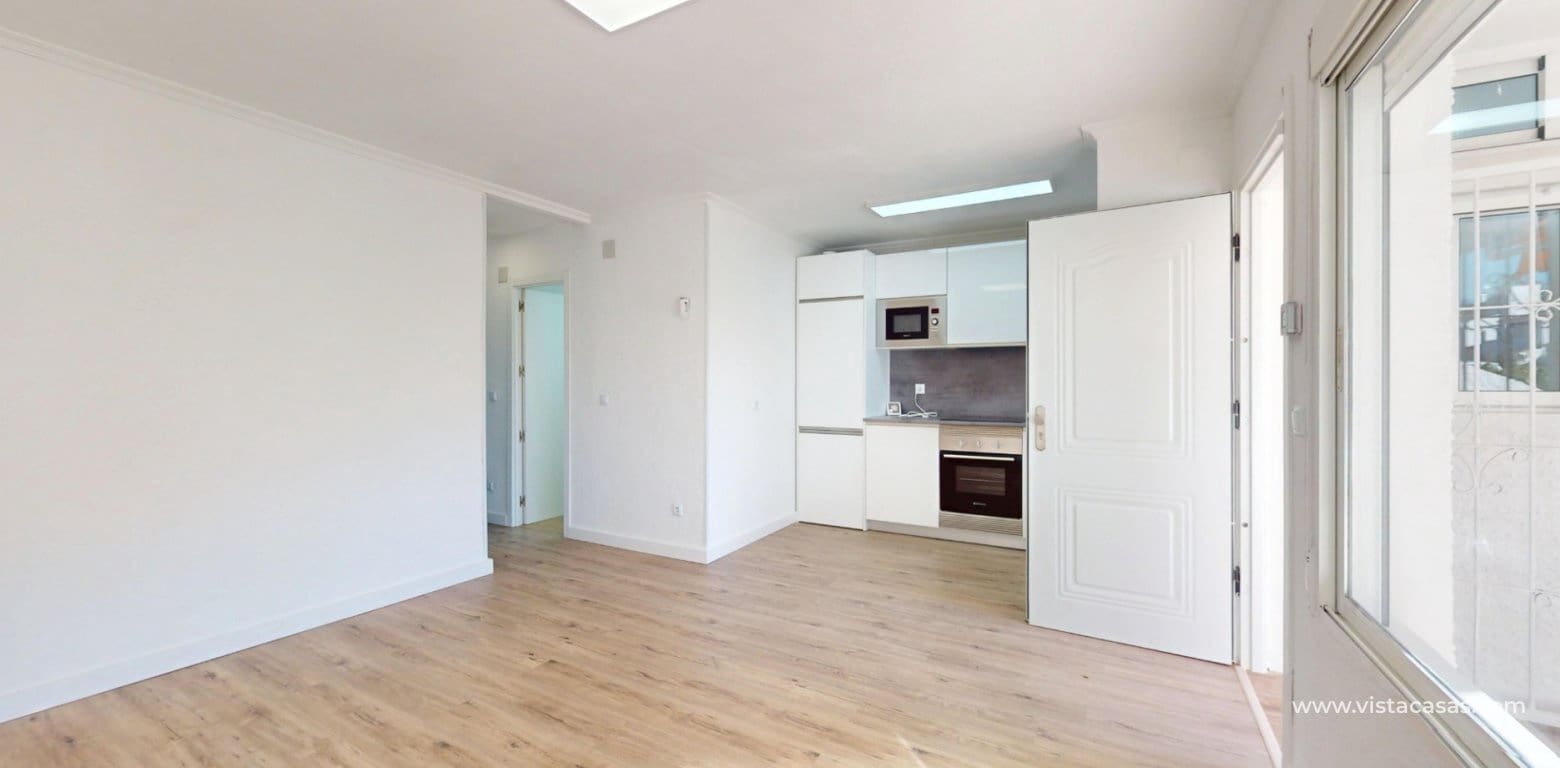 2 bedroom Apartment for sale in Villamartin - € 225,000 (Ref: 9713233)