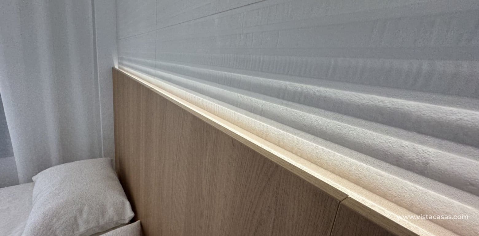 2 bedroom Apartment for sale in Villamartin - € 249,000 (Ref: 9715357)