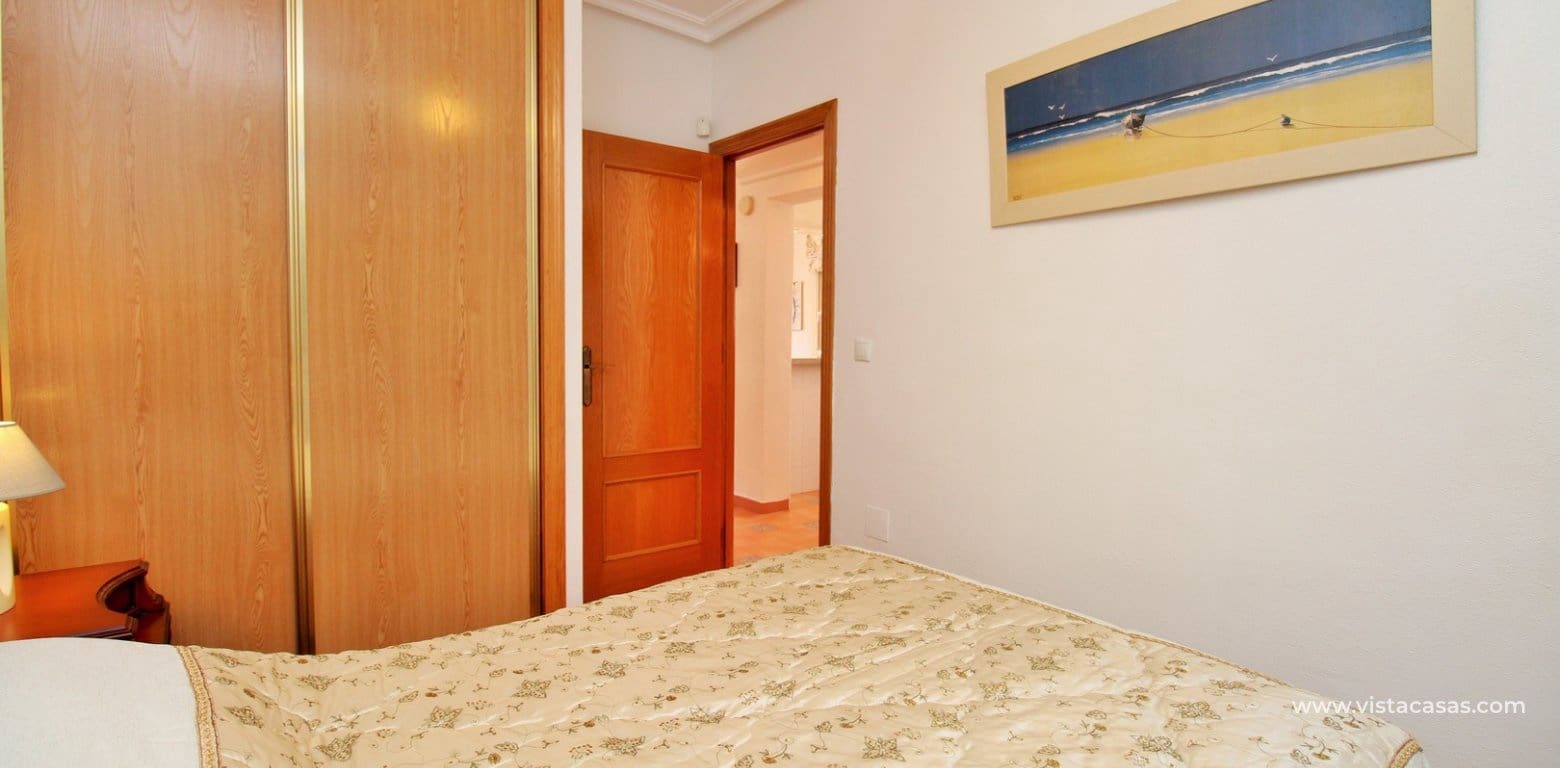 Casa de 3 habitaciones en Playa Flamenca en venta con piscina - 249.950 € (Ref: 9716669)