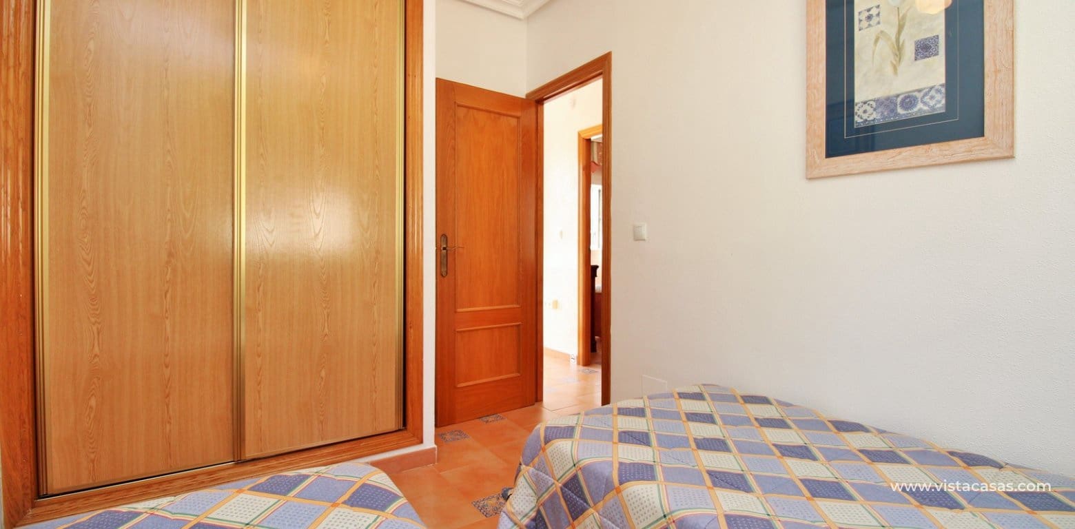 Casa de 3 habitaciones en Playa Flamenca en venta con piscina - 249.950 € (Ref: 9716669)