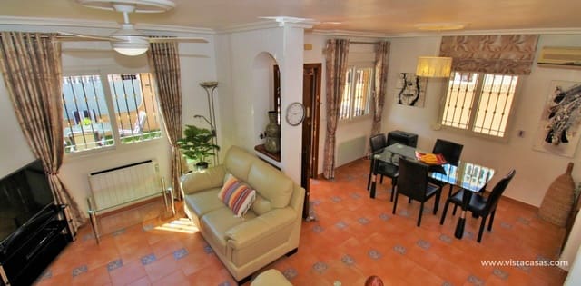 Casa de 3 habitaciones en Playa Flamenca, Orihuela en venta con piscina - 249.950 € (Ref: 9716669)