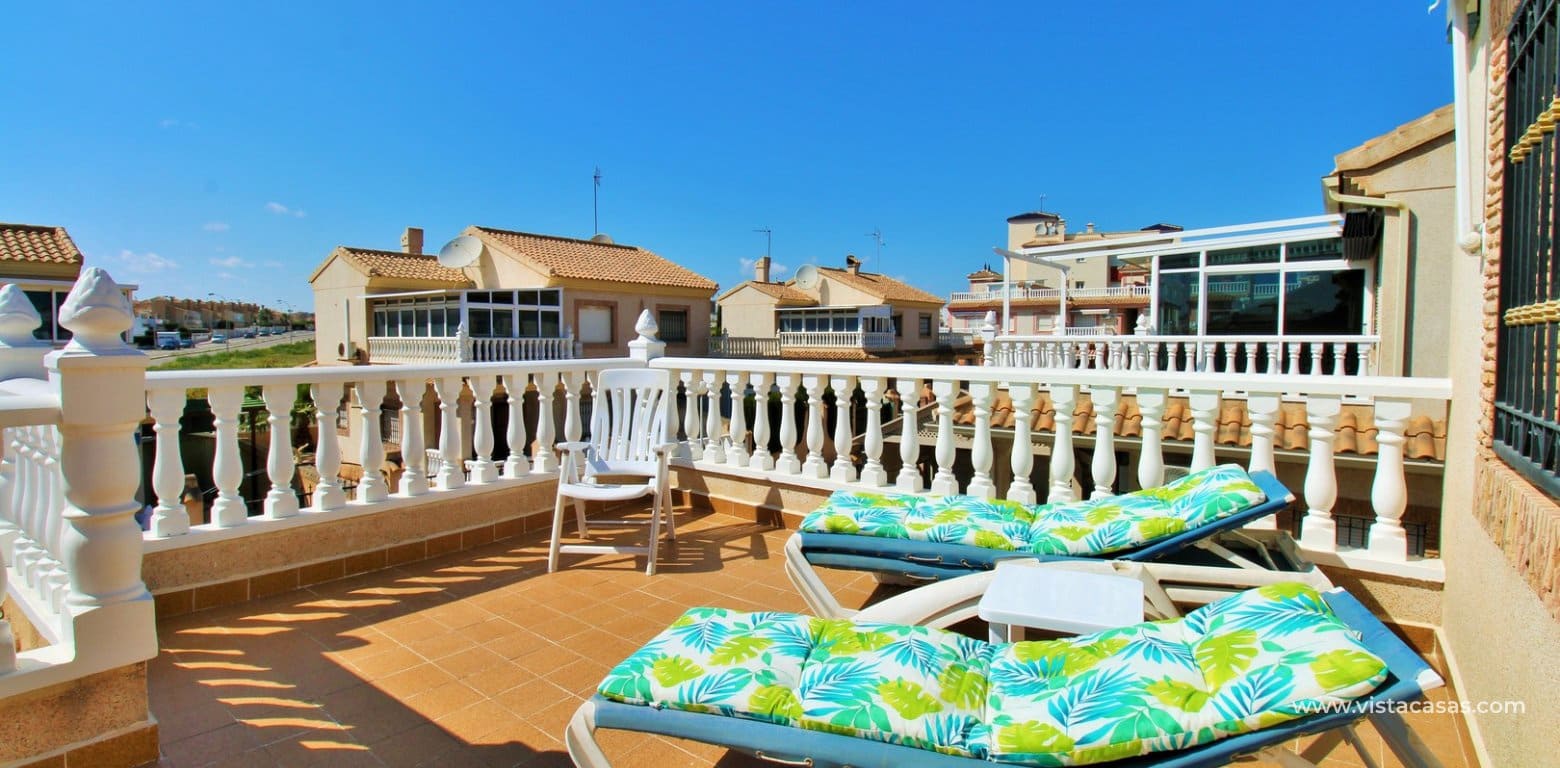 Casa de 3 habitaciones en Playa Flamenca en venta con piscina - 249.950 € (Ref: 9716669)