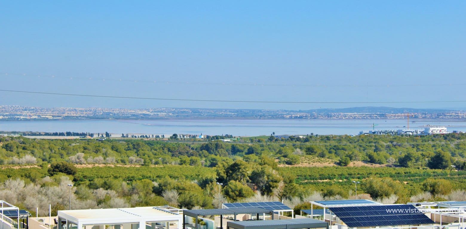 3 sovrum Villa till salu i Villamartin med pool - 375 000 € (Ref: 9719309)