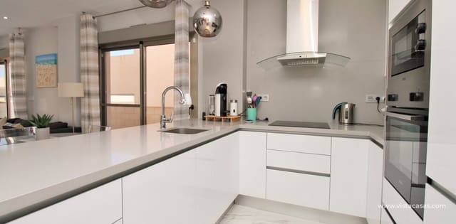 3 soverom Villa til salgs i Villamartin, Orihuela med svømmebasseng - € 375 000 (Ref: 9719309)