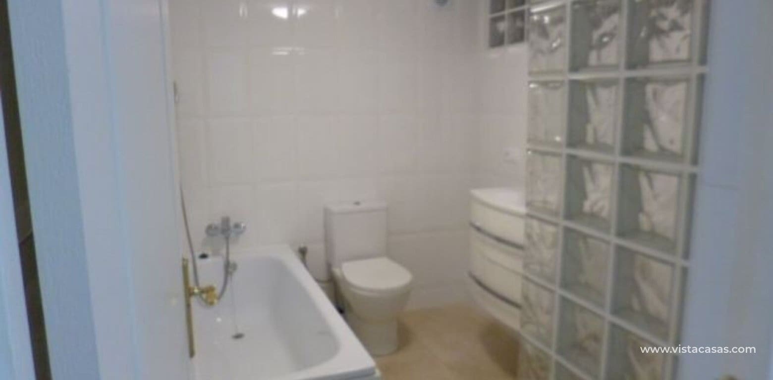 5 Zimmer Villa zu verkaufen in Villamartin - 449.000 € (Ref: 9723514)