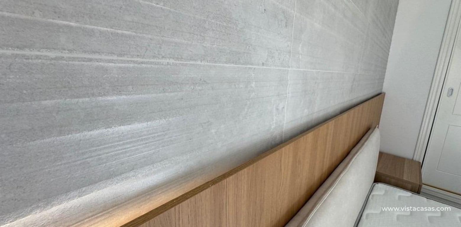 2 bedroom Apartment for sale in Villamartin - € 249,000 (Ref: 9723515)