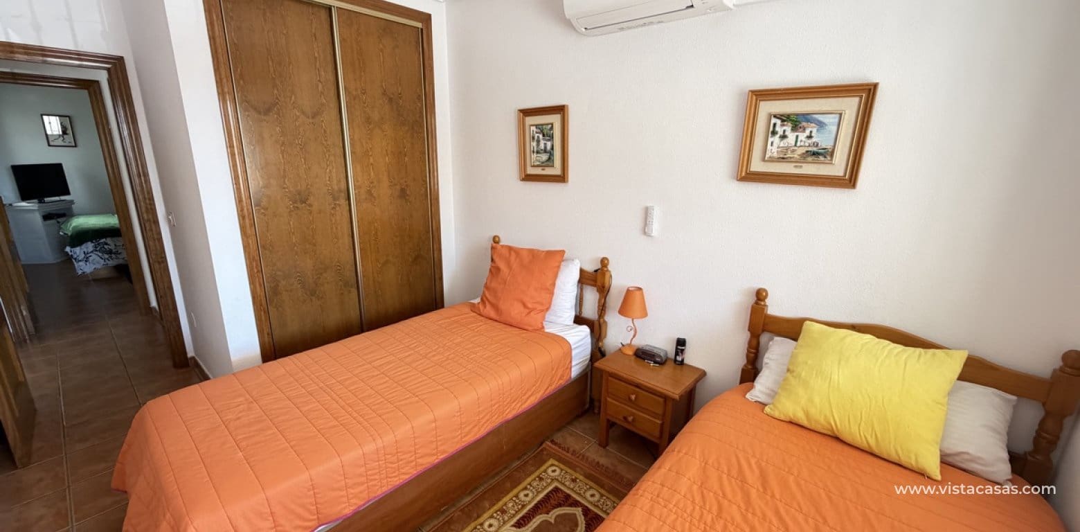 4 soveværelse Bungalow til salg i La Zenia - € 289.000 (Ref: 9723516)