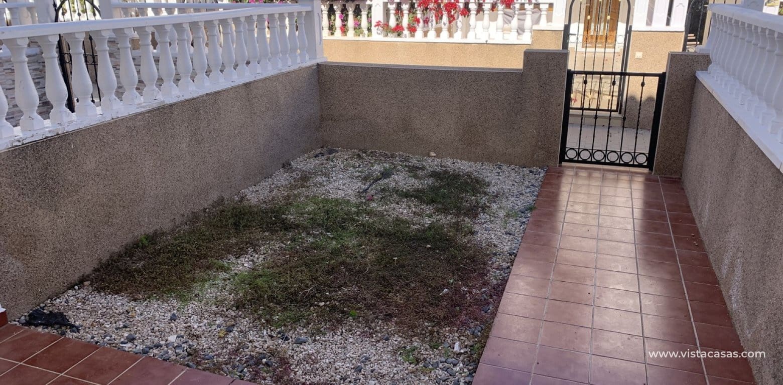 2 bedroom Townhouse for sale in Orihuela Costa - € 189,950 (Ref: 9723517)