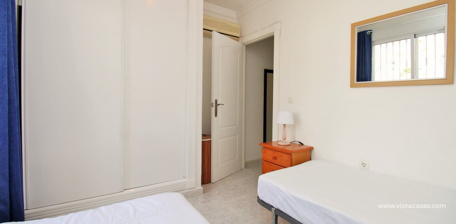 2 Zimmer Haus zu verkaufen in Villamartin mit Pool - 169.000 € (Ref: 9724993)