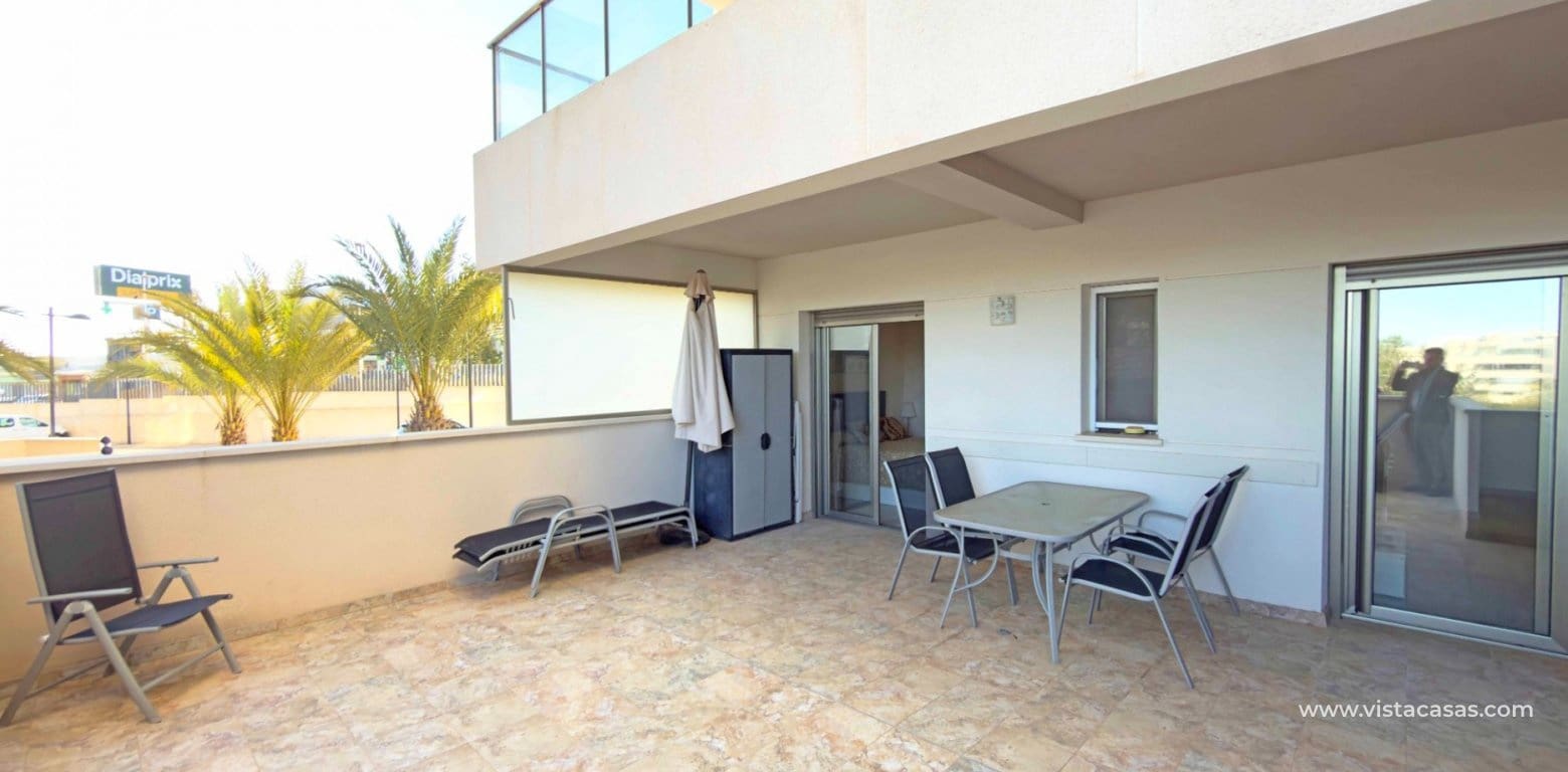 2 bedroom Apartment for sale in Villamartin - € 220,000 (Ref: 9727528)