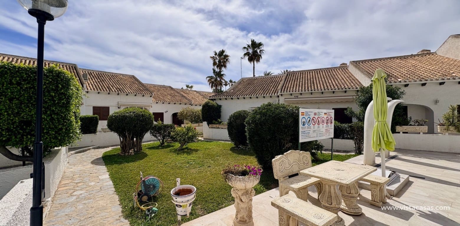 4 bedroom Townhouse for sale in Cabo Roig - € 390,000 (Ref: 9727529)