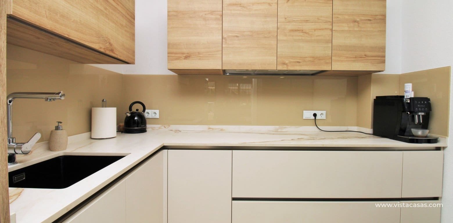 3 sypialnia Dom na sprzedaż w Villamartin z basenem - 274 900 € (Ref: 9727659)