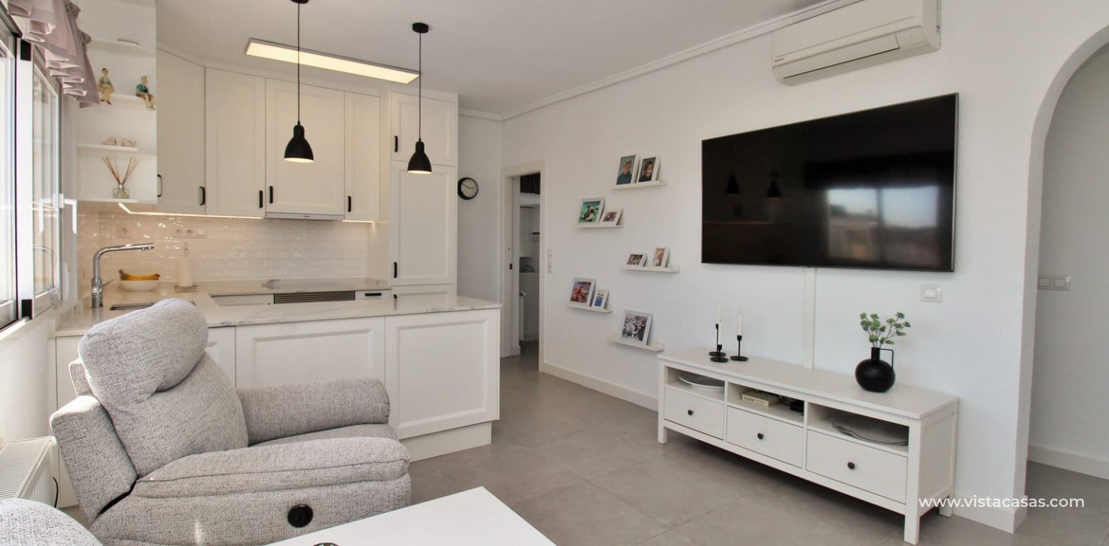 3 slaapkamer Villa te koop in Villamartin met zwembad - € 499.000 (Ref: 9729514)