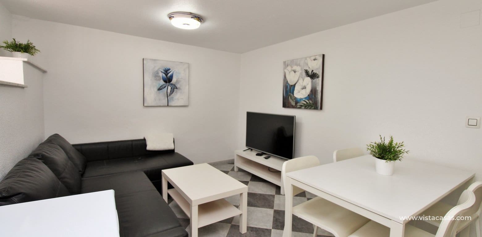 3 slaapkamer Villa te koop in Villamartin met zwembad - € 499.000 (Ref: 9729514)