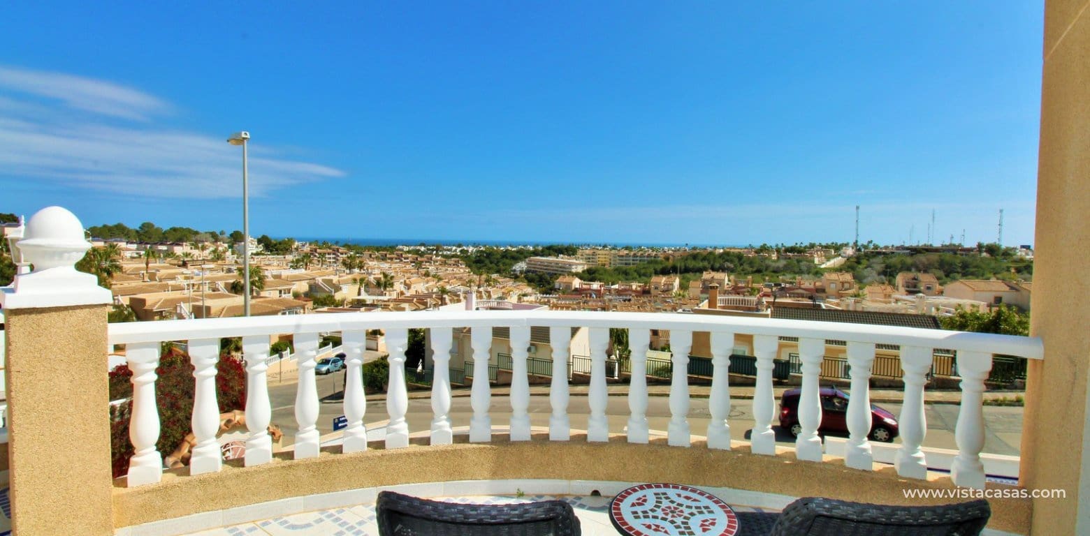 3 slaapkamer Villa te koop in Villamartin met zwembad - € 499.000 (Ref: 9729514)