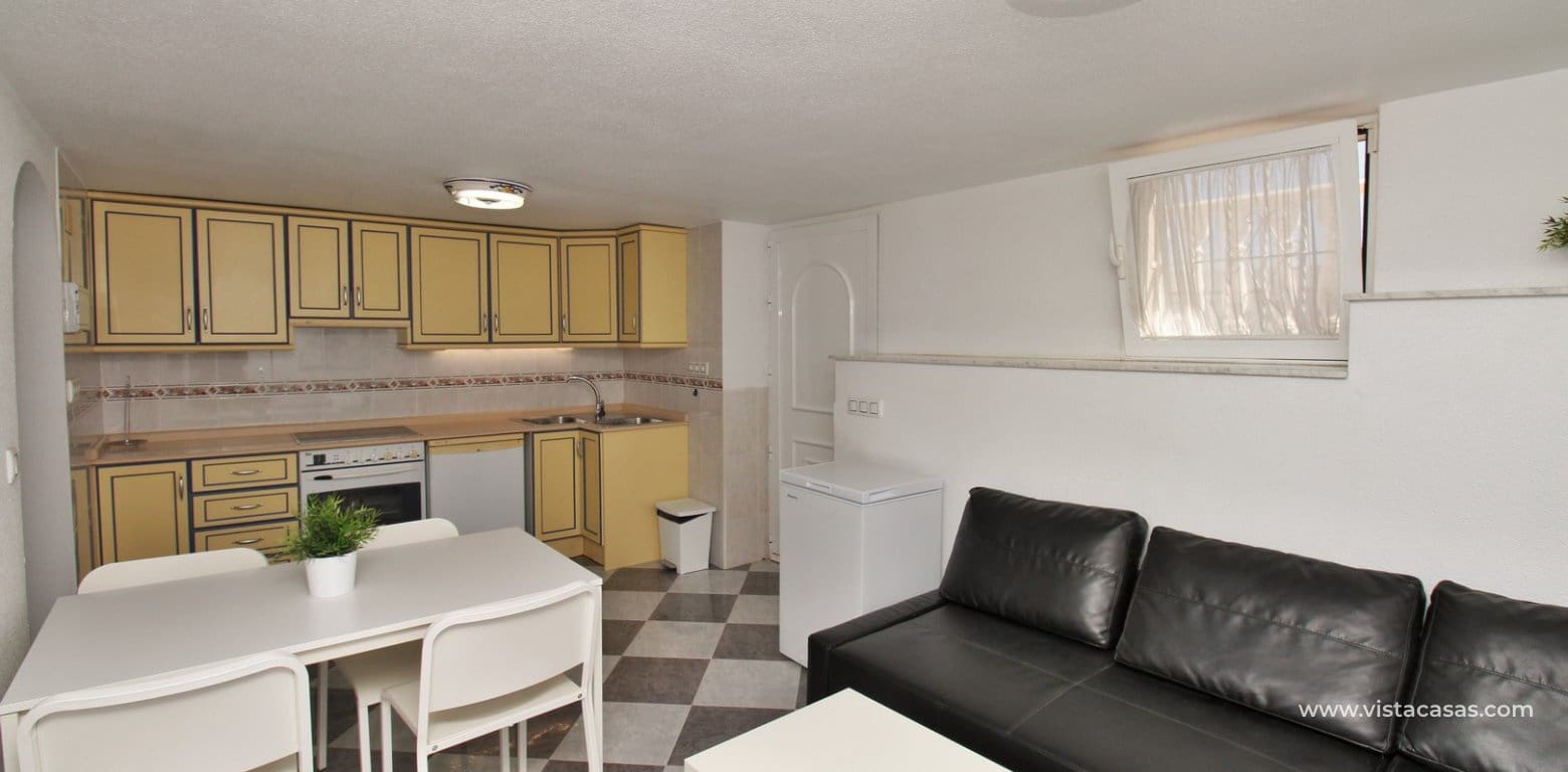 3 slaapkamer Villa te koop in Villamartin met zwembad - € 499.000 (Ref: 9729514)