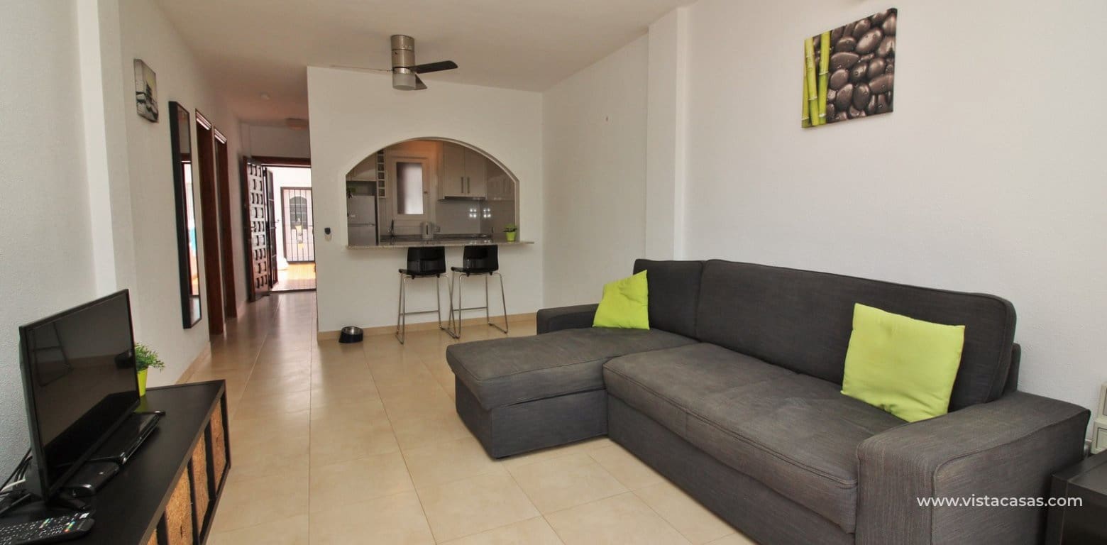 1 bedroom Apartment for sale in Villamartin with pool - € 129,500 (Ref: 9729562)