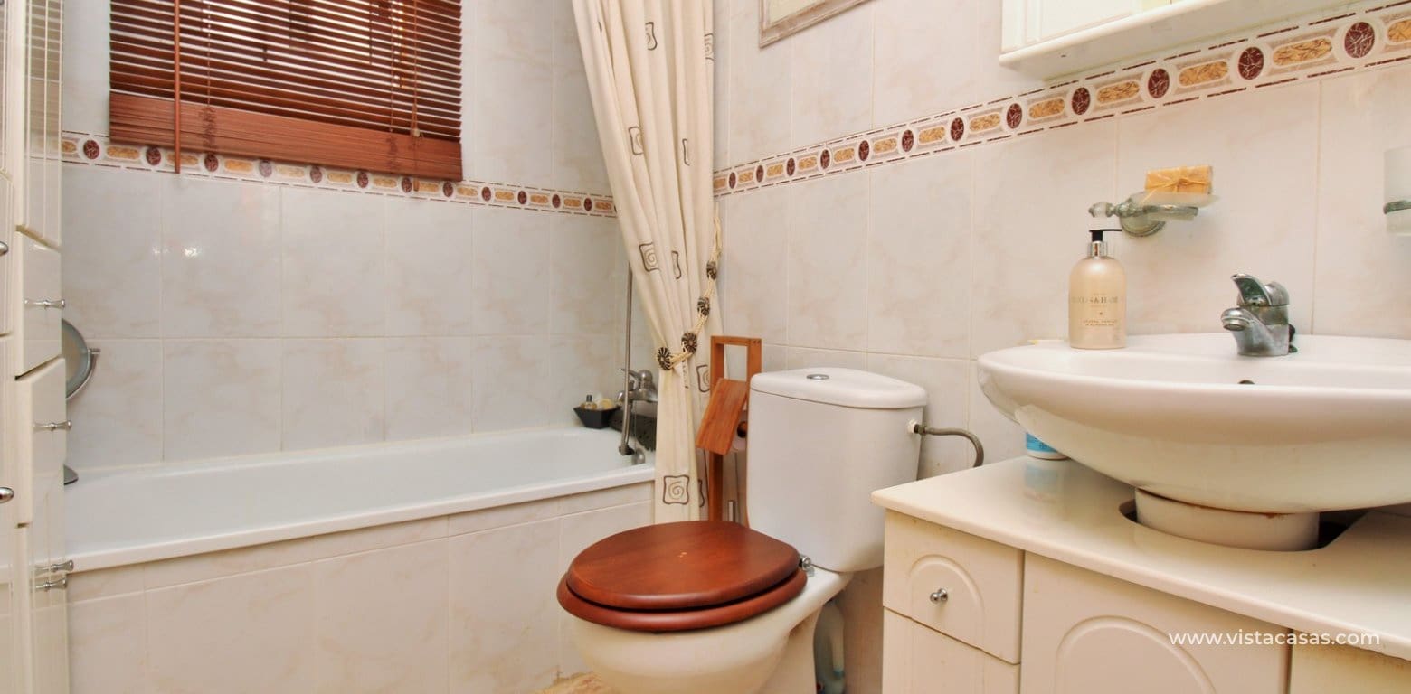 2 soverom Bungalow til salgs i Villamartin med svømmebasseng - € 169 000 (Ref: 9733912)