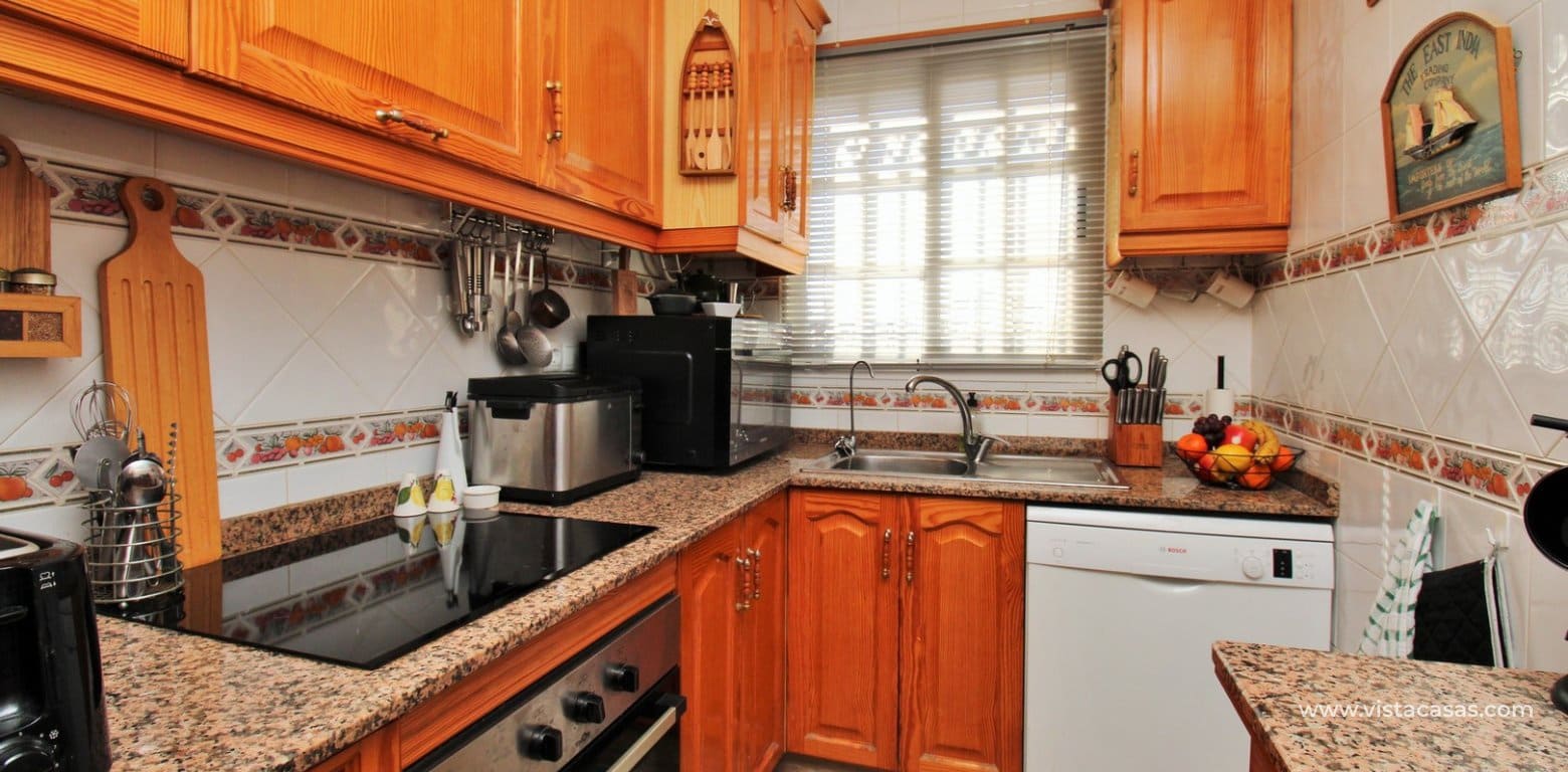 2 soverom Bungalow til salgs i Villamartin med svømmebasseng - € 169 000 (Ref: 9733912)