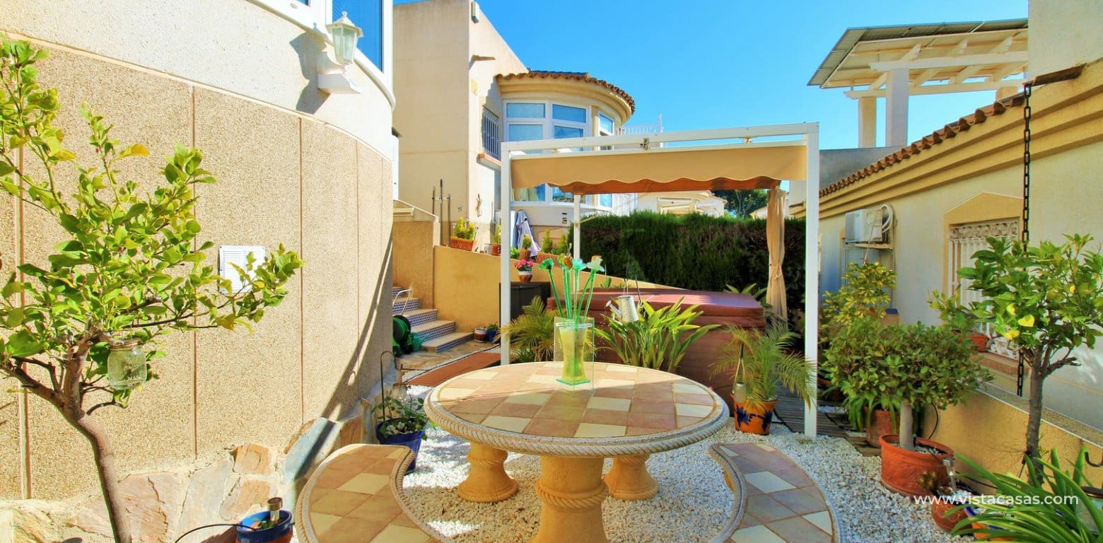 2 soverom Bungalow til salgs i Villamartin med svømmebasseng - € 169 000 (Ref: 9733912)