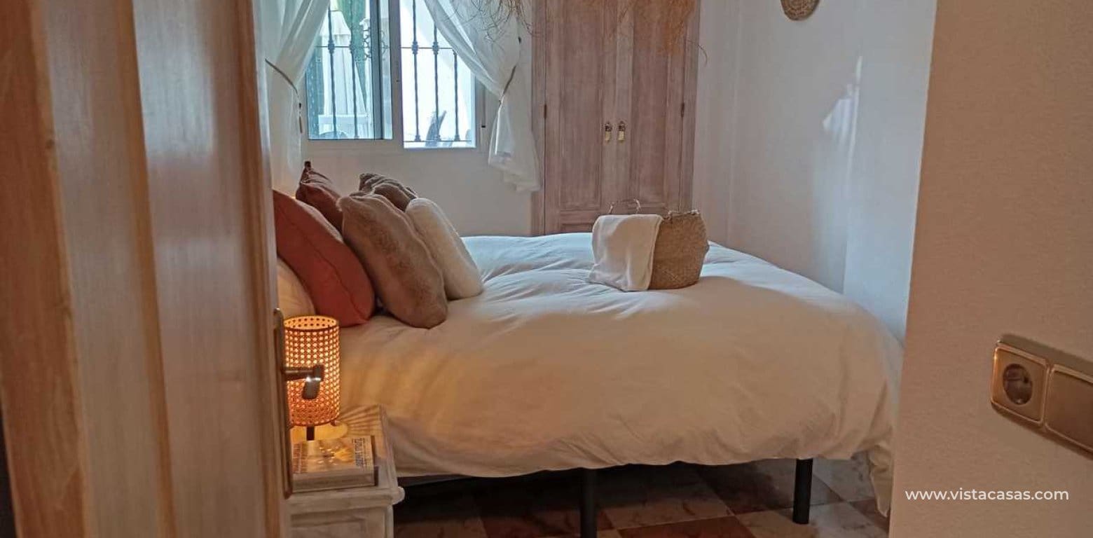 Apartamento de 2 habitaciones en Villamartin en venta - 149.995 € (Ref: 9735958)