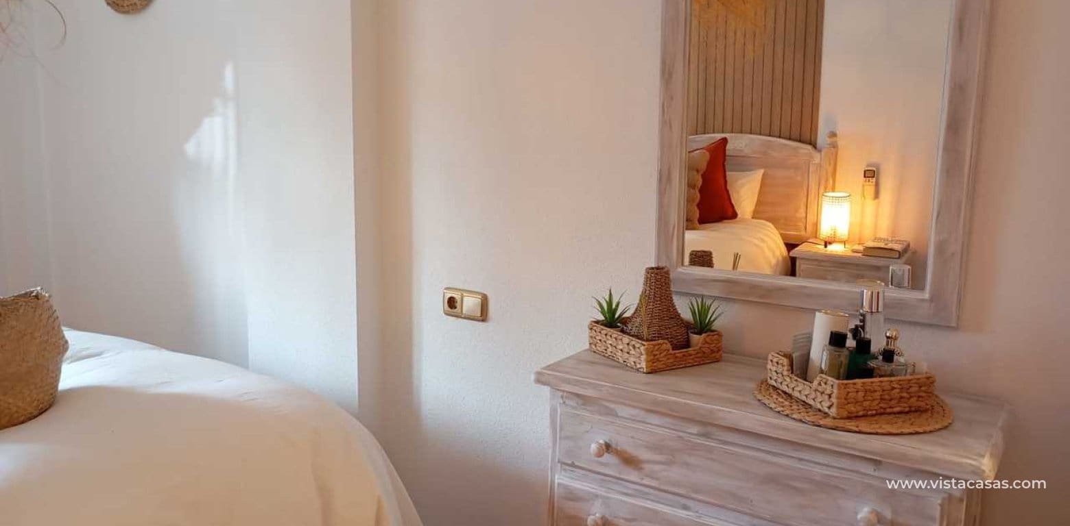 Apartamento de 2 habitaciones en Villamartin en venta - 149.995 € (Ref: 9735958)