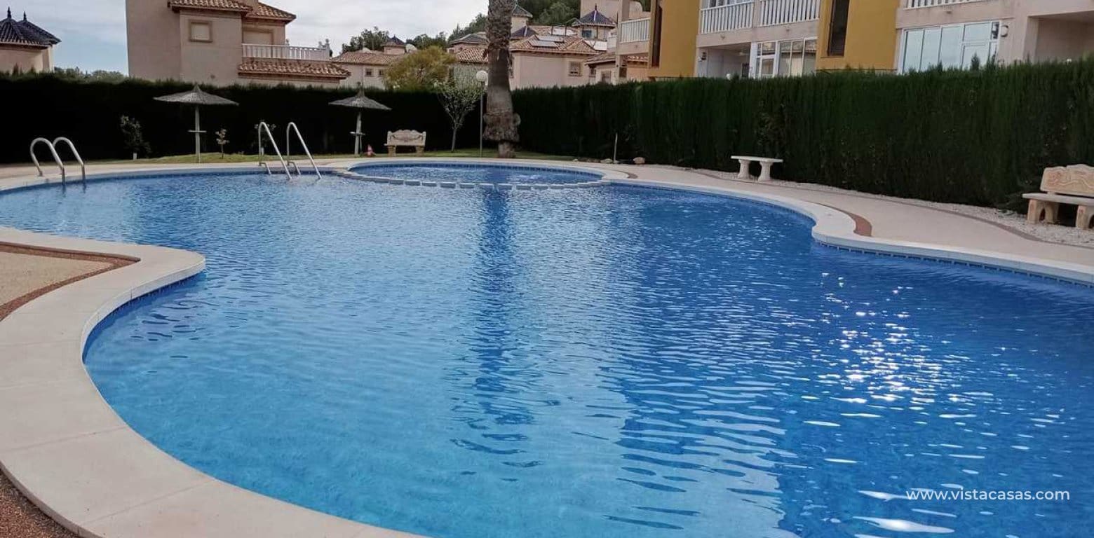 Apartamento de 2 habitaciones en Villamartin en venta - 149.995 € (Ref: 9735958)