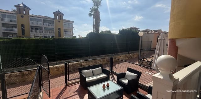 Apartamento de 2 habitaciones en Villamartin, Orihuela en venta - 149.995 € (Ref: 9735958)