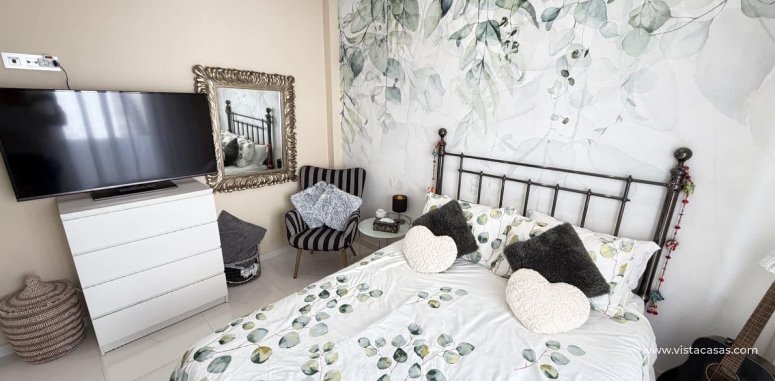 3 bedroom Villa for sale in Villamartin - € 460,000 (Ref: 9739100)