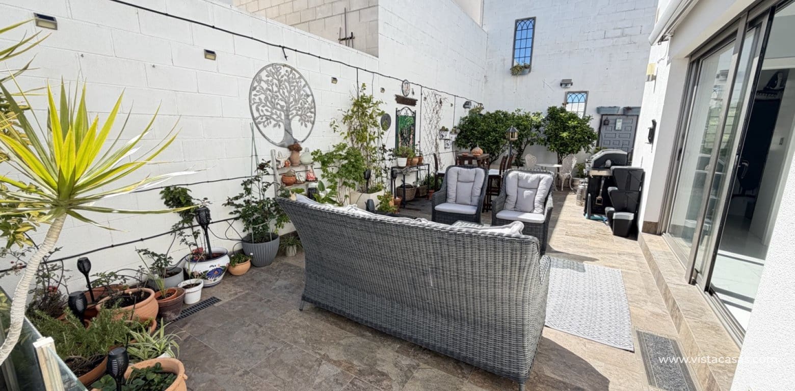 3 bedroom Villa for sale in Villamartin - € 460,000 (Ref: 9739100)