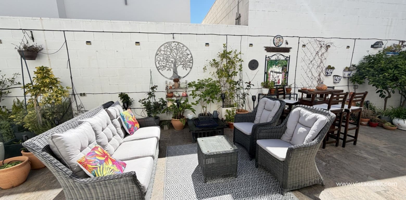 3 bedroom Villa for sale in Villamartin - € 460,000 (Ref: 9739100)