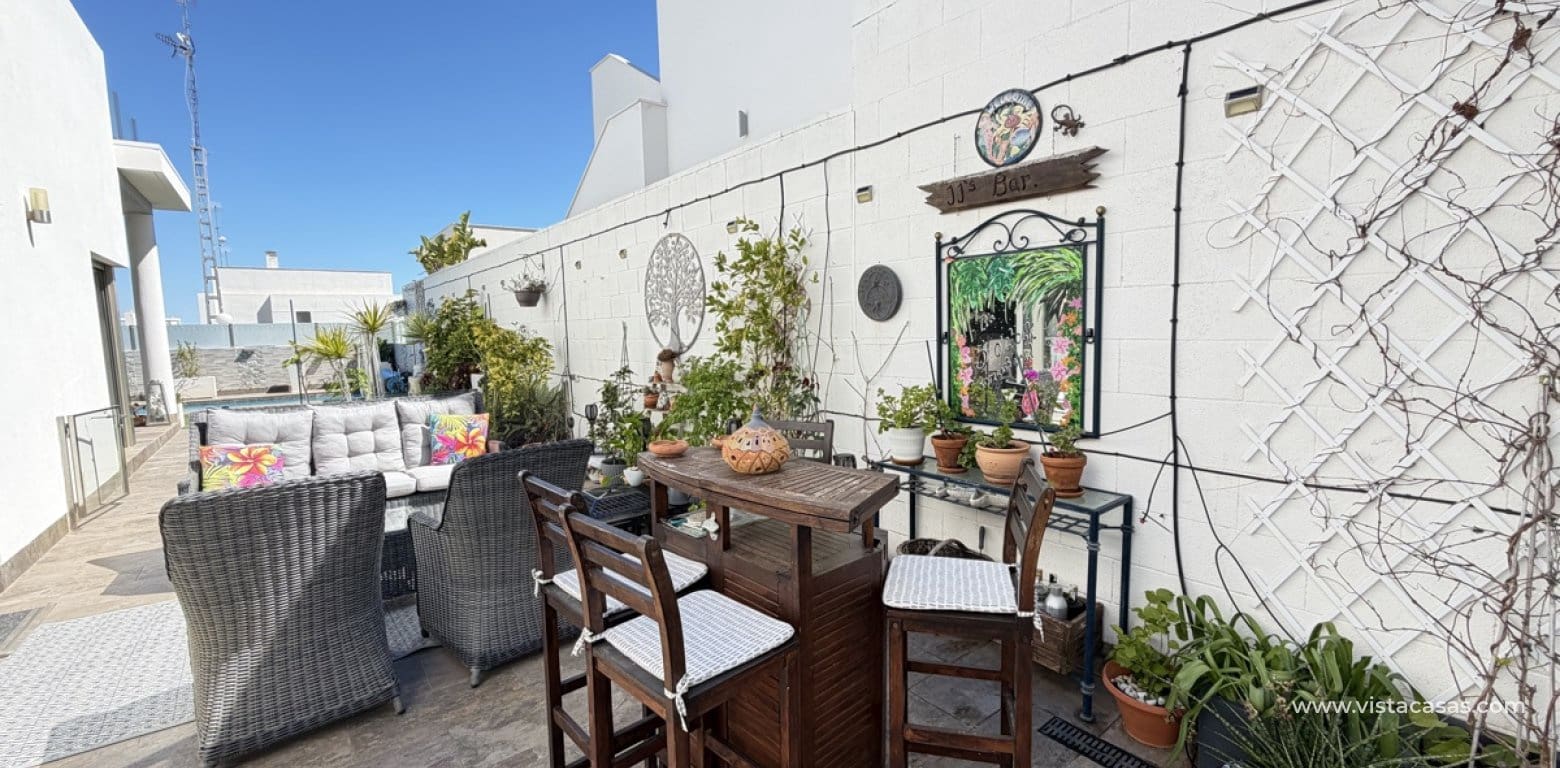 3 bedroom Villa for sale in Villamartin - € 460,000 (Ref: 9739100)