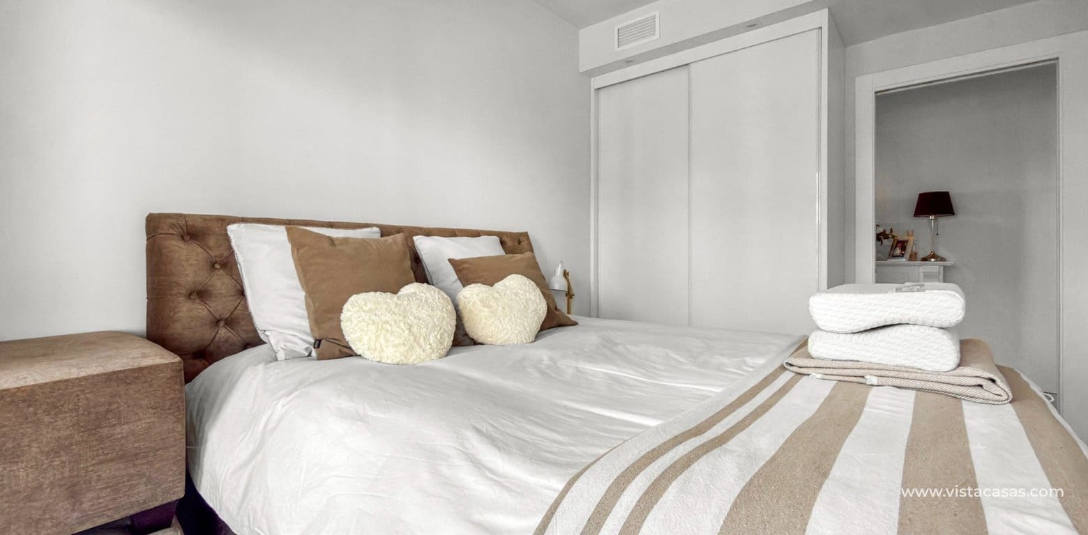 3 bedroom Apartment for sale in Playa Flamenca - € 450,000 (Ref: 9742160)