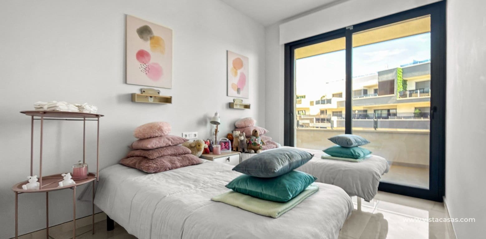 3 bedroom Apartment for sale in Playa Flamenca - € 450,000 (Ref: 9742160)