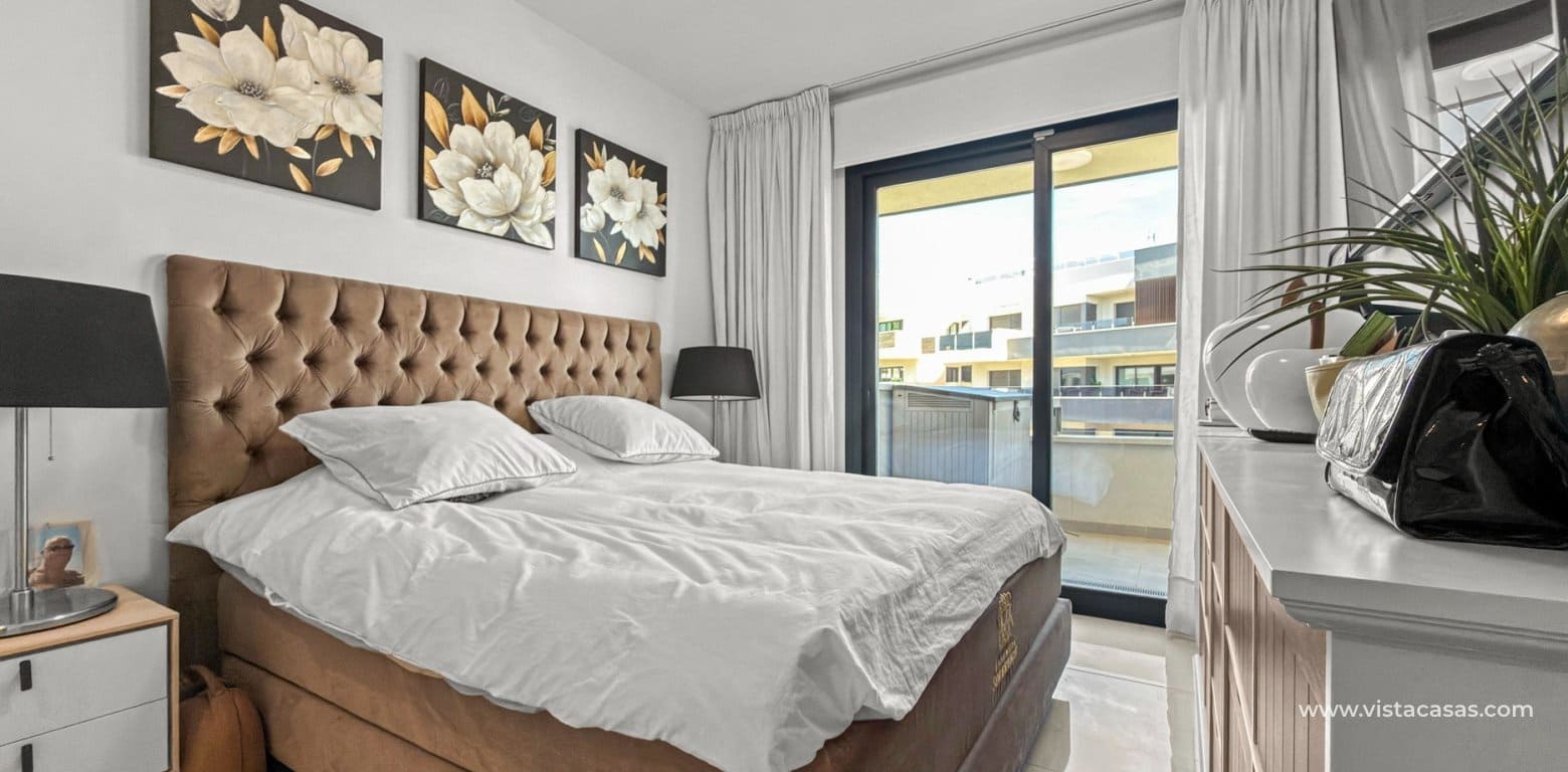 3 bedroom Apartment for sale in Playa Flamenca - € 450,000 (Ref: 9742160)