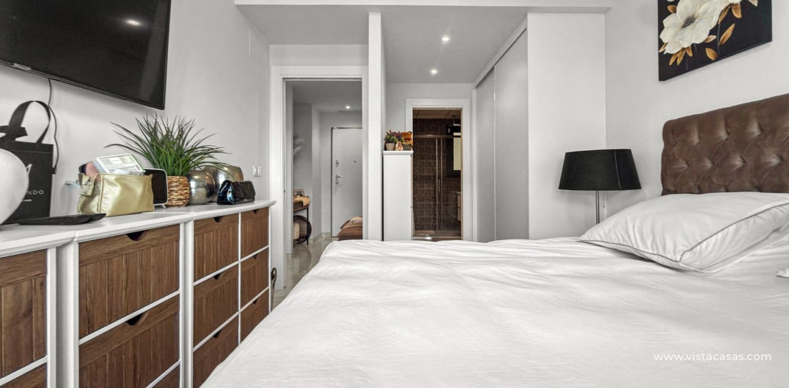 3 bedroom Apartment for sale in Playa Flamenca - € 450,000 (Ref: 9742160)