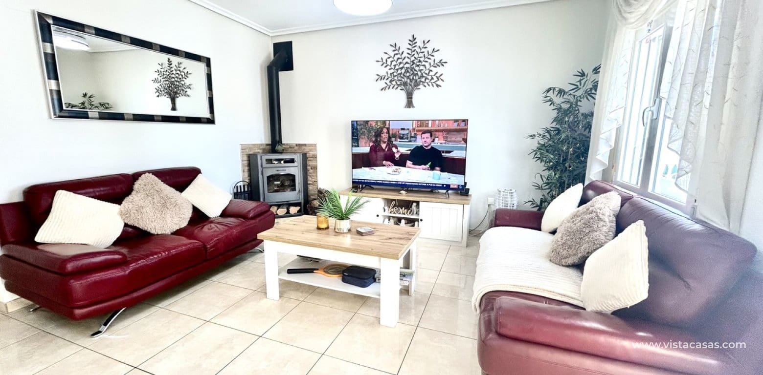 Chalet de 2 habitaciones en Villamartin en venta - 390.000 € (Ref: 9742163)