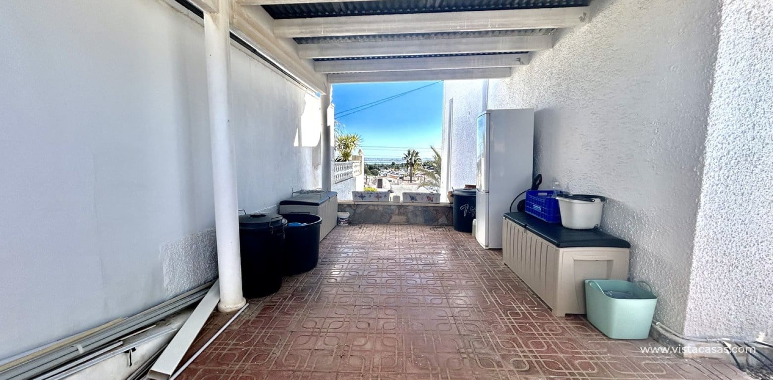 Chalet de 2 habitaciones en Villamartin en venta - 390.000 € (Ref: 9742163)