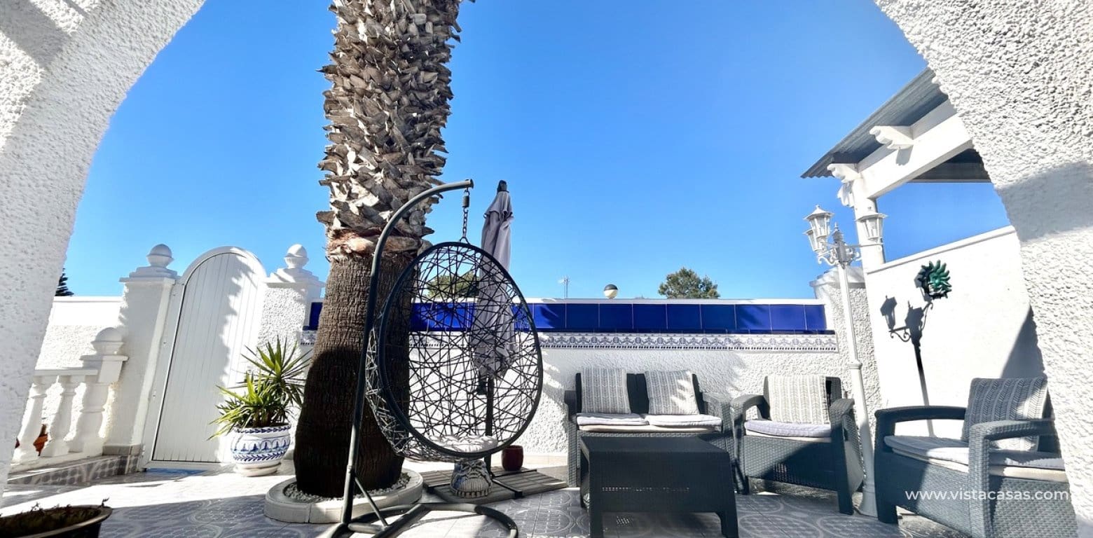 Chalet de 2 habitaciones en Villamartin en venta - 390.000 € (Ref: 9742163)