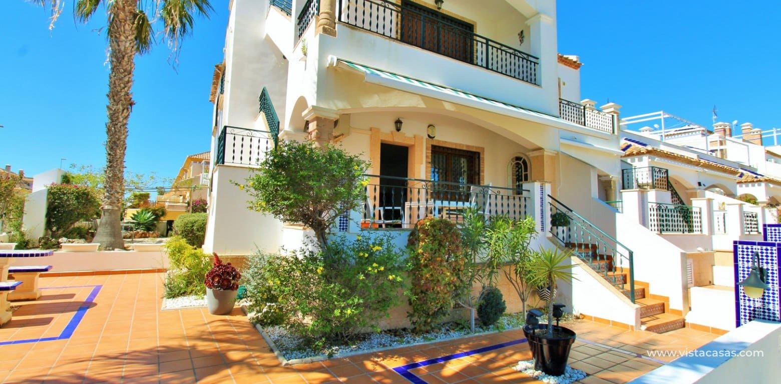 Apartamento de 2 habitaciones en Villamartin en venta con piscina - 184.950 € (Ref: 9751089)