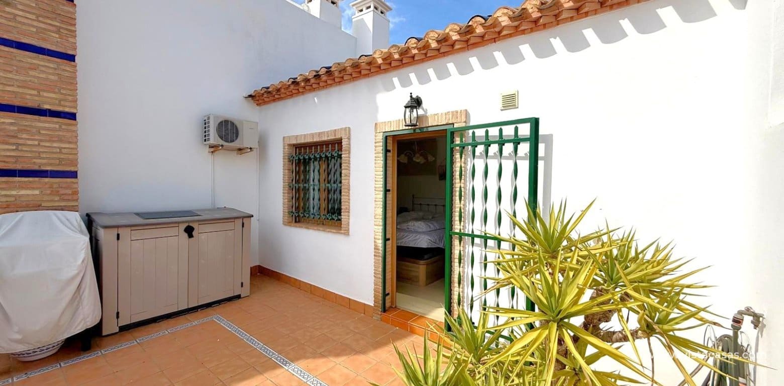 3 quarto Bungalow para venda em Villamartin - 265 000 € (Ref: 9752311)